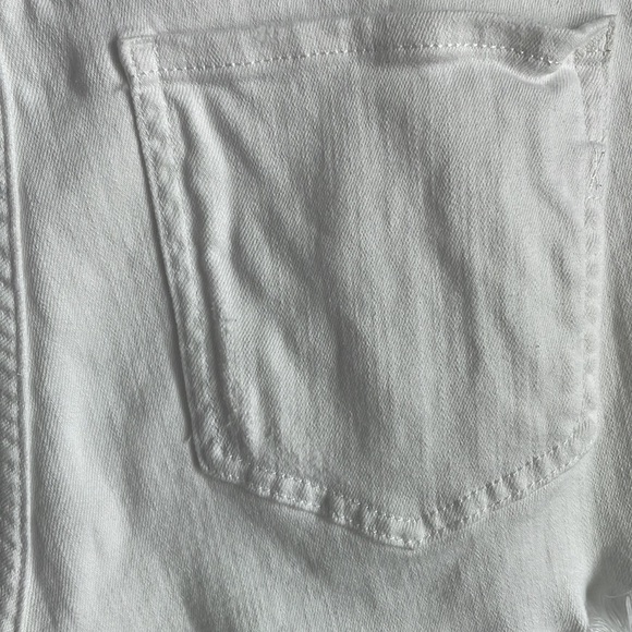 Express Lace Up western White High Rise shorts with stretch  Woman’s 8 - Picture 4 of 6